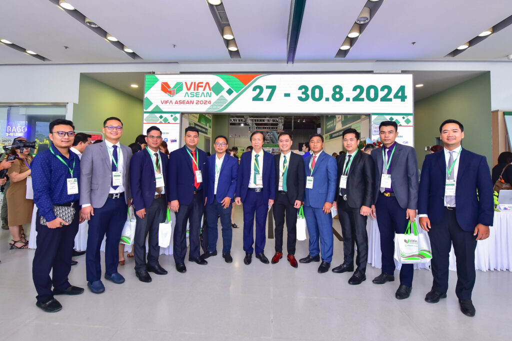 Các nhà mua hàng đến tìm nguồn cung tại VIFA ASEAN 2024