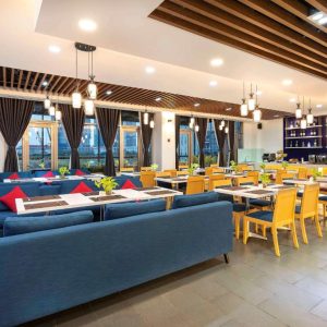 ibis saigon south