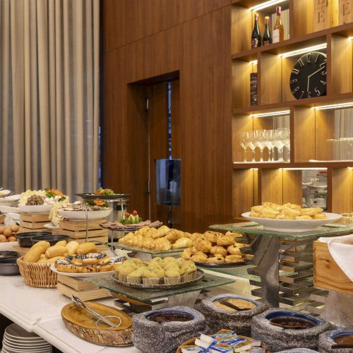T-Ritz-Saigon-Buffet-Breakfast-3