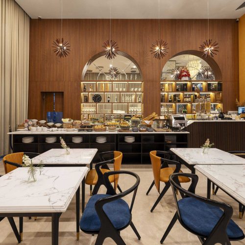 T-Ritz-Saigon-GIC-Bistro-Space-5